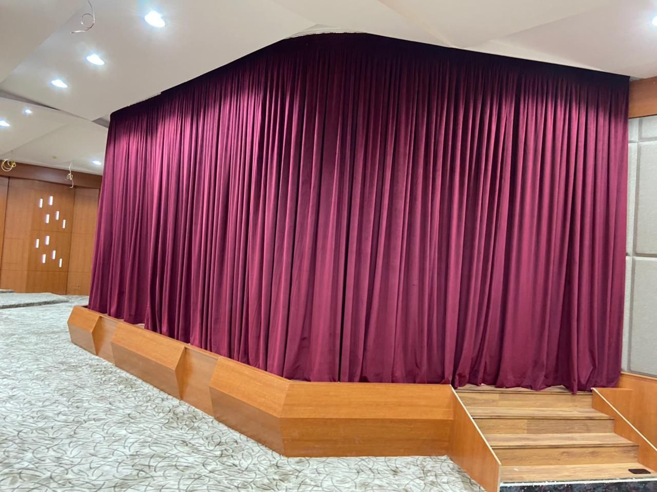 ستائر المسرح